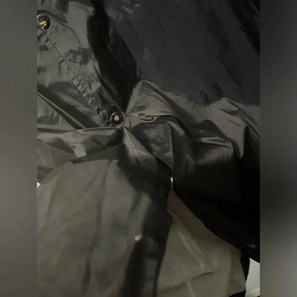 Black windbreaker jacket - Picture 4 of 4